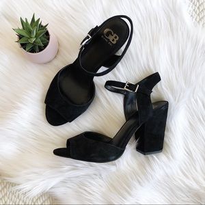 Suede ankle strap sandals
